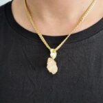design necklace crystal calcite